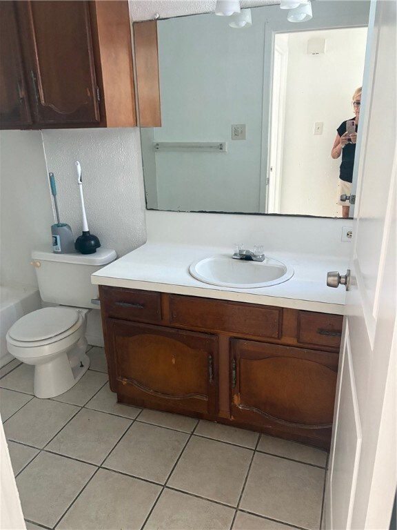 6517 Long Meadow Dr unit B, Corpus Christi, TX 78413 - photo 7