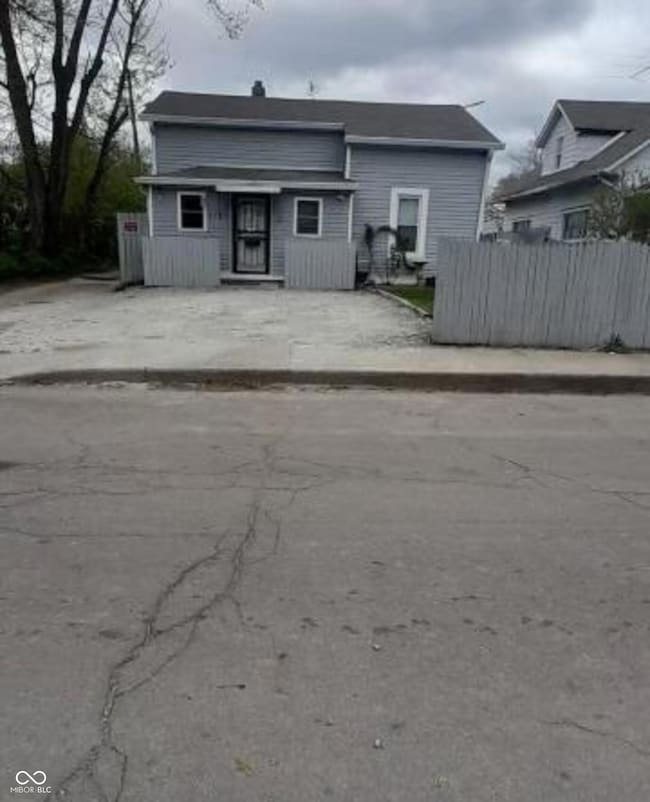 1722 N Parker Ave, Indianapolis, IN 46218 - photo 2