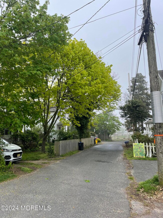 427 Hoyt St, Long Branch, NJ 07740 - photo 6