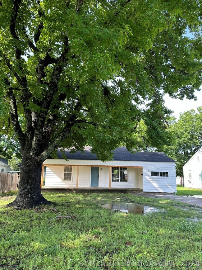 2013 W Evergreen St, Durant, OK 74701 - photo 6