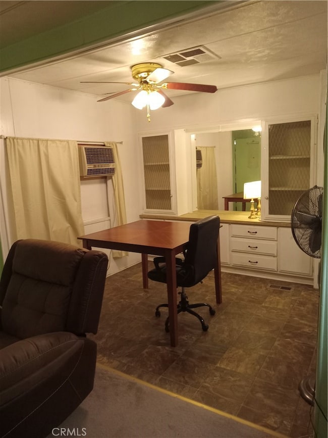 655 E Main St unit 41, San Jacinto, CA 92583 - photo 4