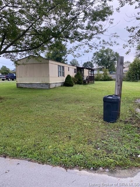 482 S Railroad St, Austin, IN 47102 - photo 2