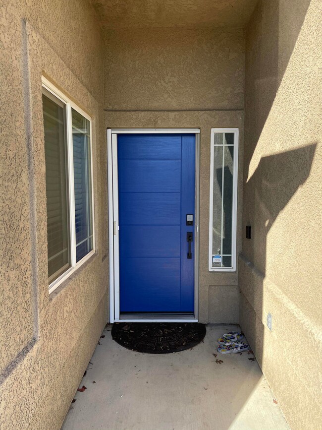 990 Domain Way, Redding, CA 96003 - photo 2