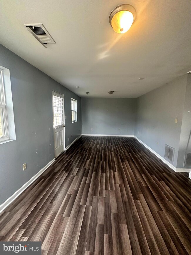 17744 Possum Point Rd, Dumfries, VA 22026 - photo 3