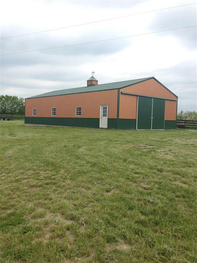 5023 Doyle Ln, Mayslick, KY 41055 - photo 4