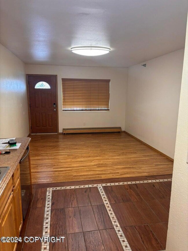 1082 W 26th Ave unit 12, Anchorage, AK 99503 - photo 3