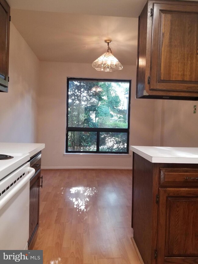 1161 Putnam Blvd unit 11, Wallingford, PA 19086 - photo 5