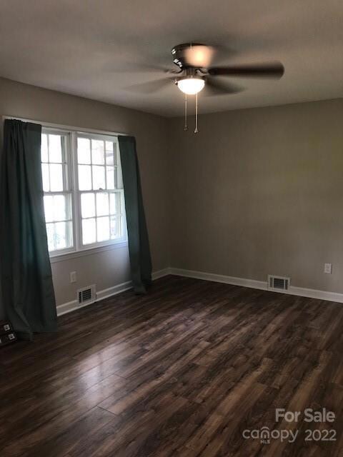 1303 Rolling Ln, Statesville, NC 28677 - photo 3