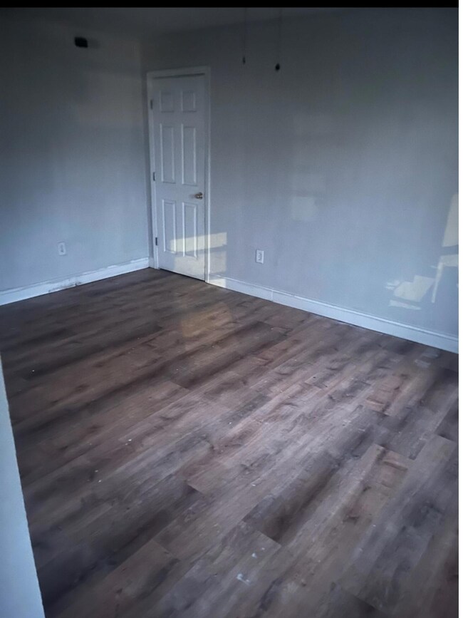 2053 Marsia Ln Bedroom Pre Tenant Move