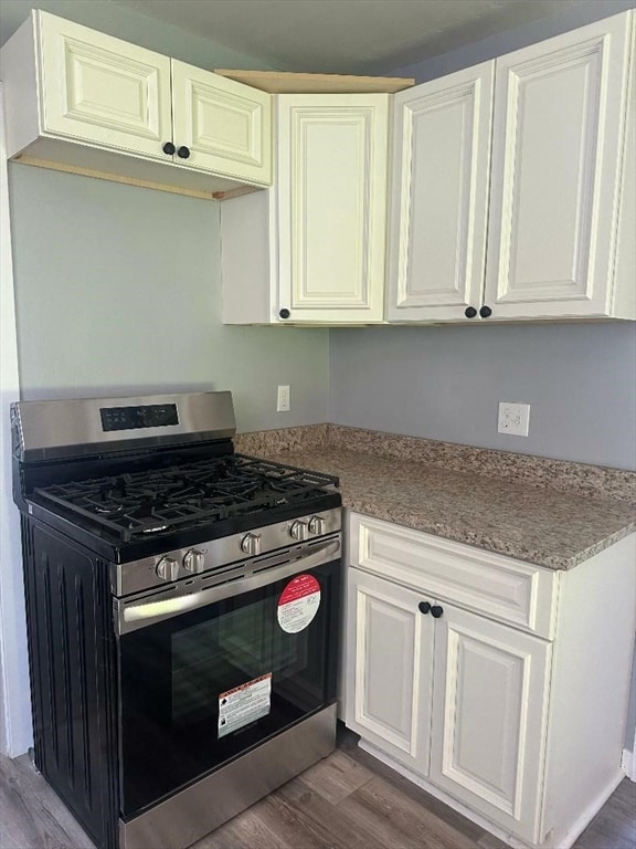 21 Pine St, Easthampton, MA 01027 - photo 4