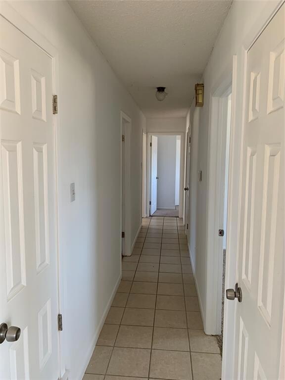 117 Oak Ridge Dr, Cleburne, TX 76031 - photo 5