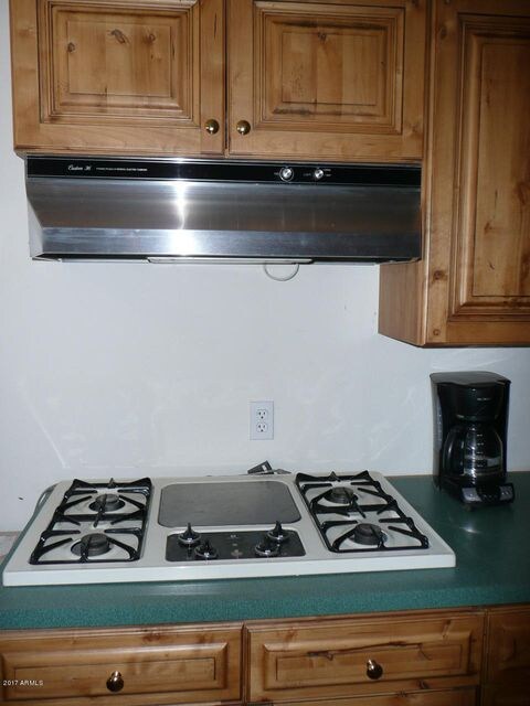 Gas cooktop