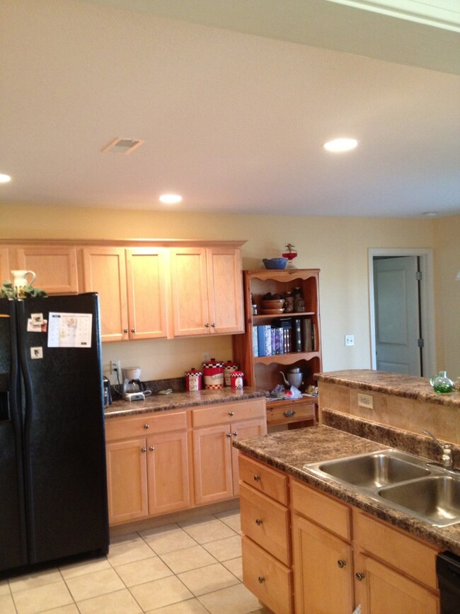 Kitchen 2