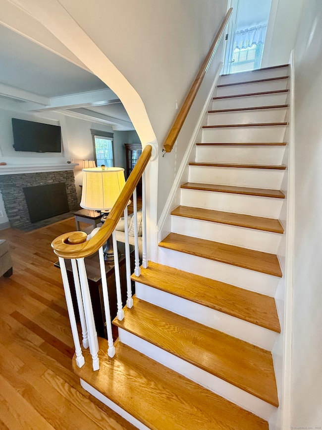 81 Newton St, Stratford, CT 06614 - photo 4