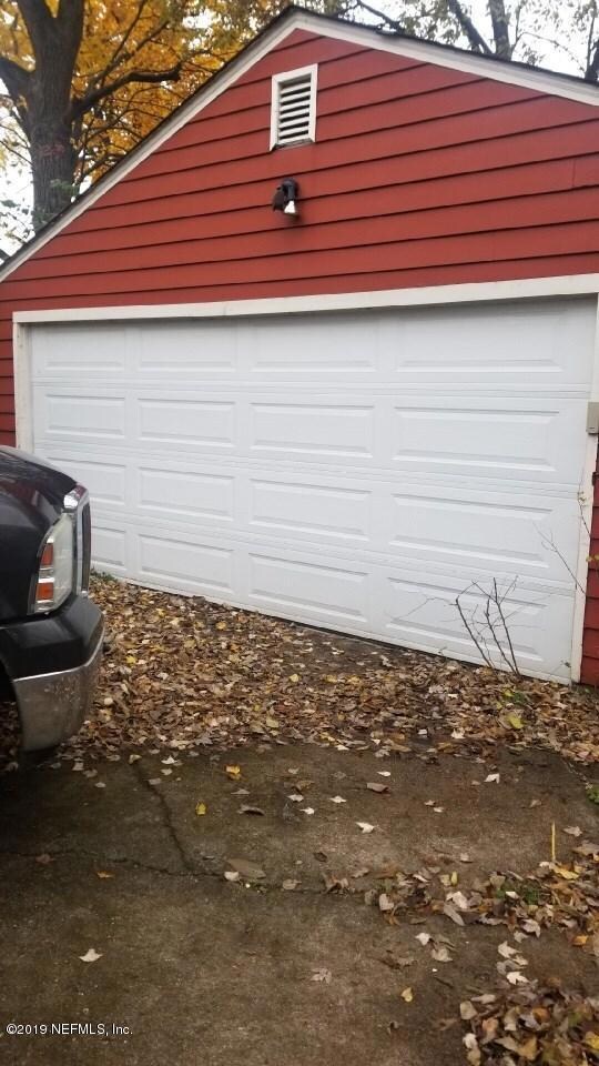 169 W North Bend Rd, Cincinnati, OH 45216 - photo 2