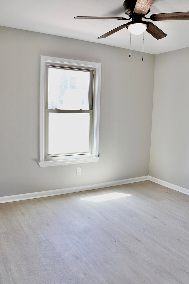 128 Stephens Lane- pic 5