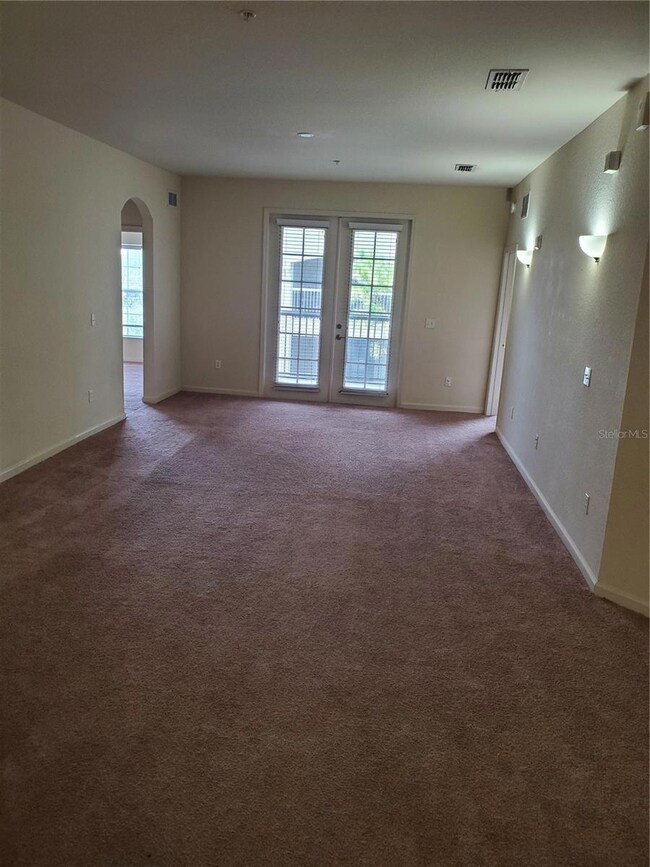 3000 Laurel Park Ln unit 302, Kissimmee, FL 34741 - photo 6