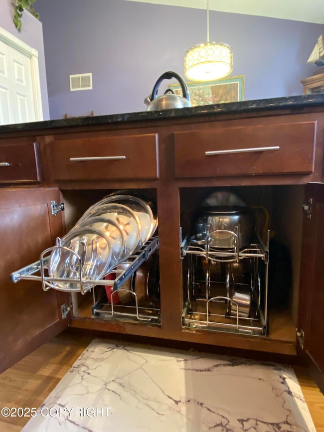 Pot & Pan Pull Out Racks