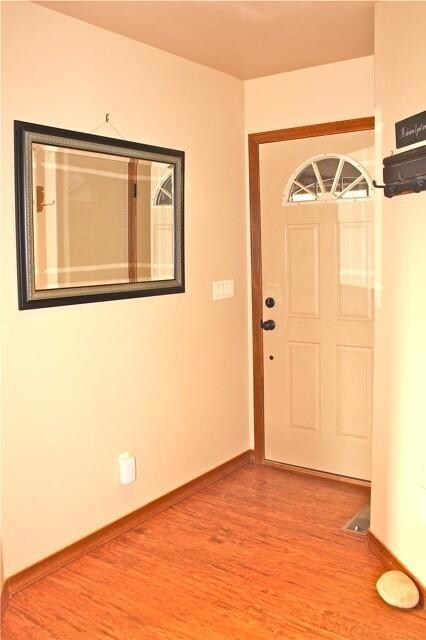 Foyer.jpg