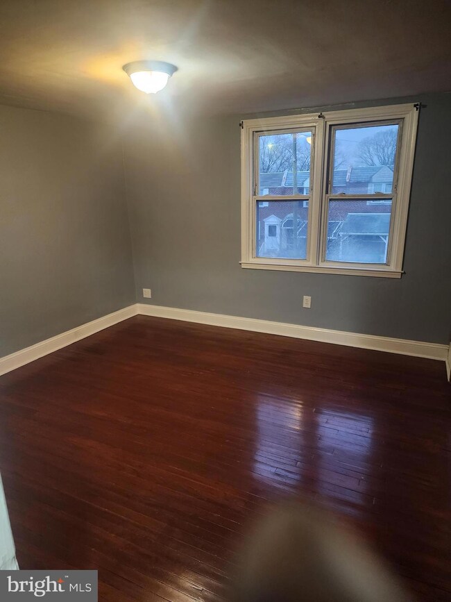 35 Branford Rd, Darby, PA 19023 - photo 5