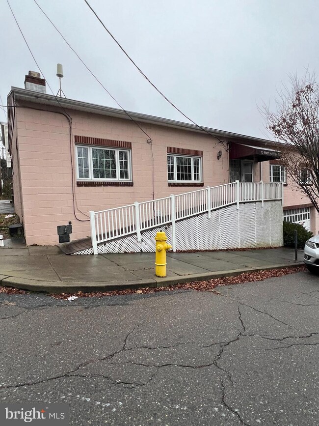 15 N Hoffman Blvd, Ashland, PA 17921 - photo 6