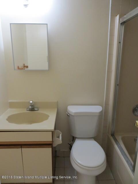 121 Fayette Ave unit A1, Staten Island, NY 10305 - photo 6