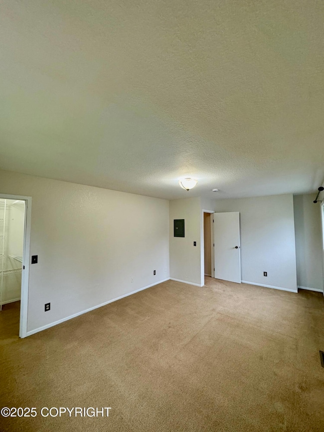 8321 Stratton Cir, Anchorage, AK 99507 - photo 6