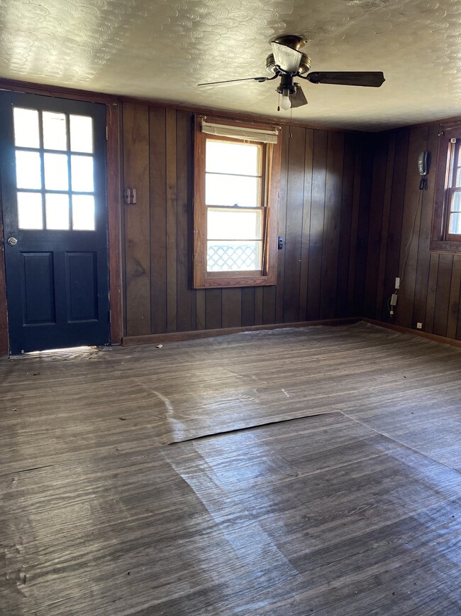 6125 Highway 13 S, Linden, TN 37096 - photo 6