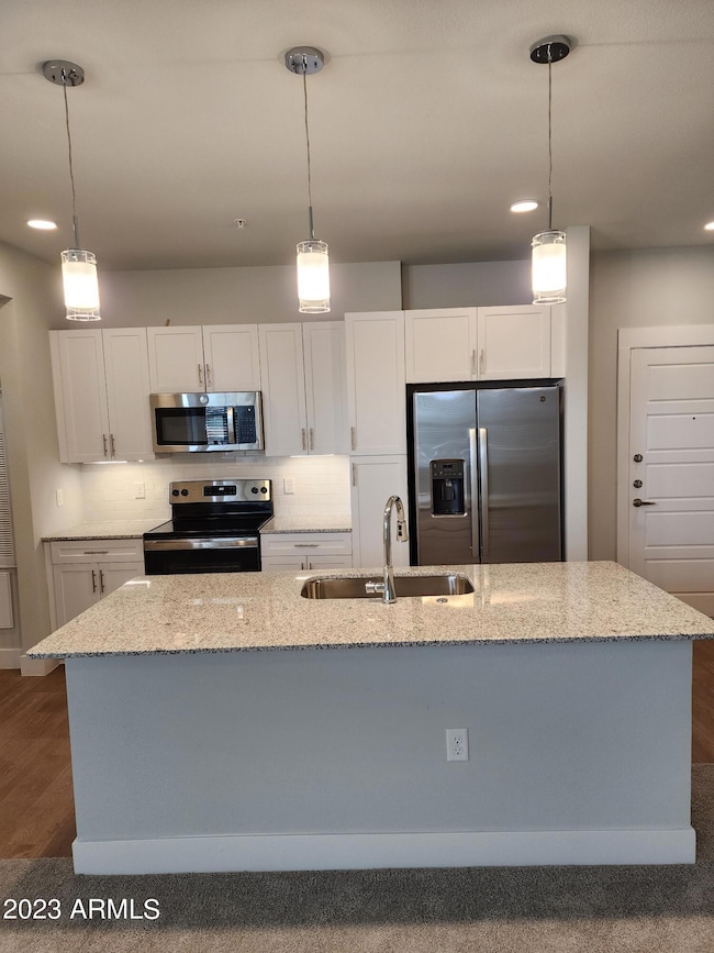 10529 E Hampton Ave unit B3, Mesa, AZ 85209 - photo 2