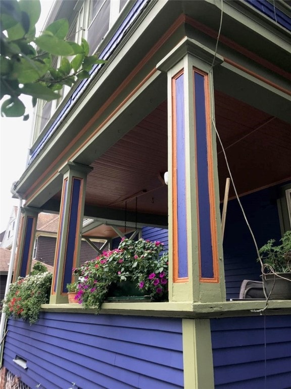 243 Carrington Ave, Woonsocket, RI 02895 - photo 2