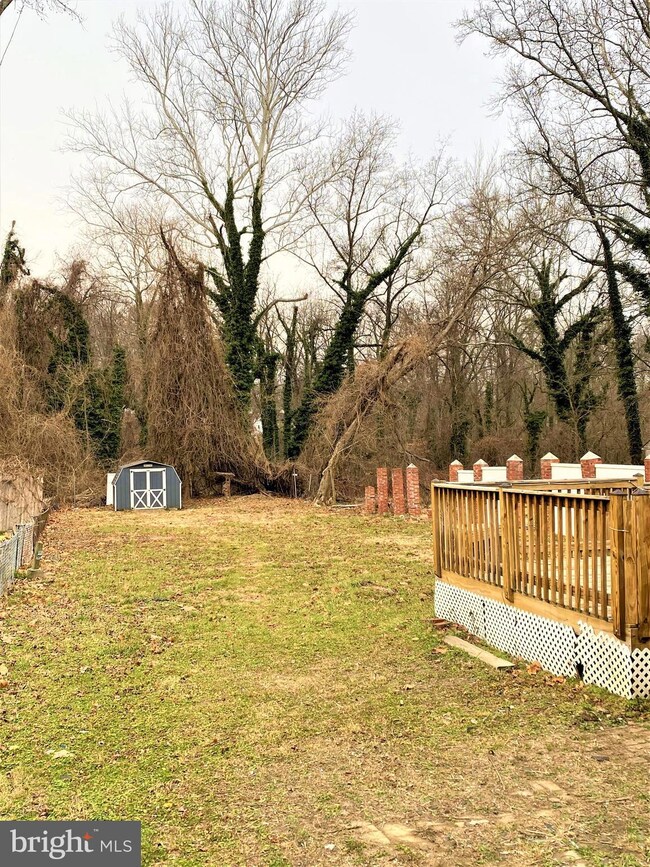 308 Cedarleaf Ave, Capitol Heights, MD 20743 - photo 3