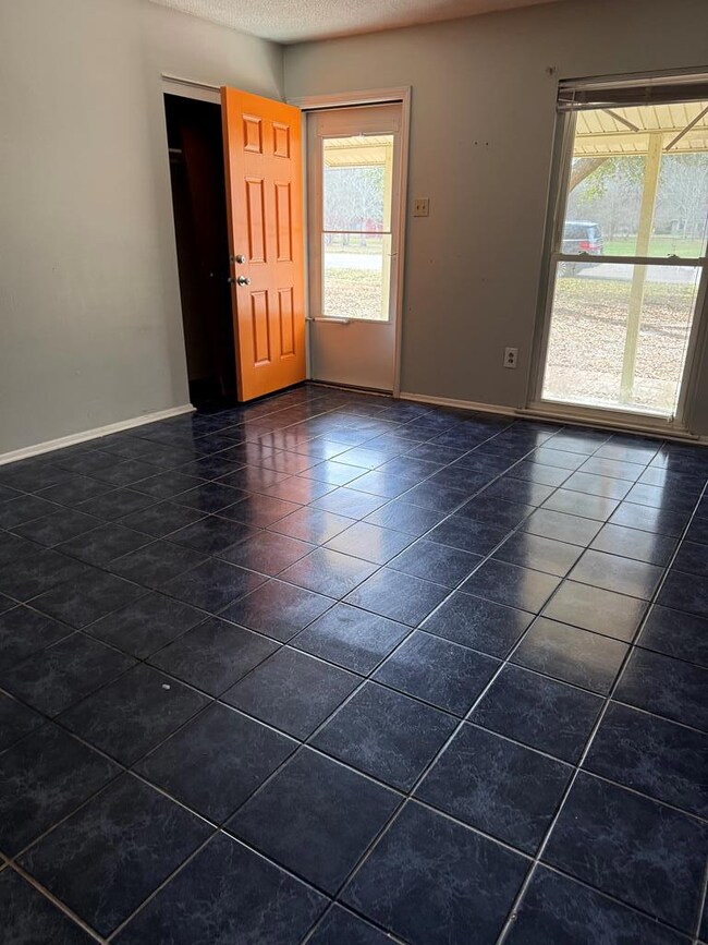 815 Telly Rd, Picayune, MS 39466 - photo 3