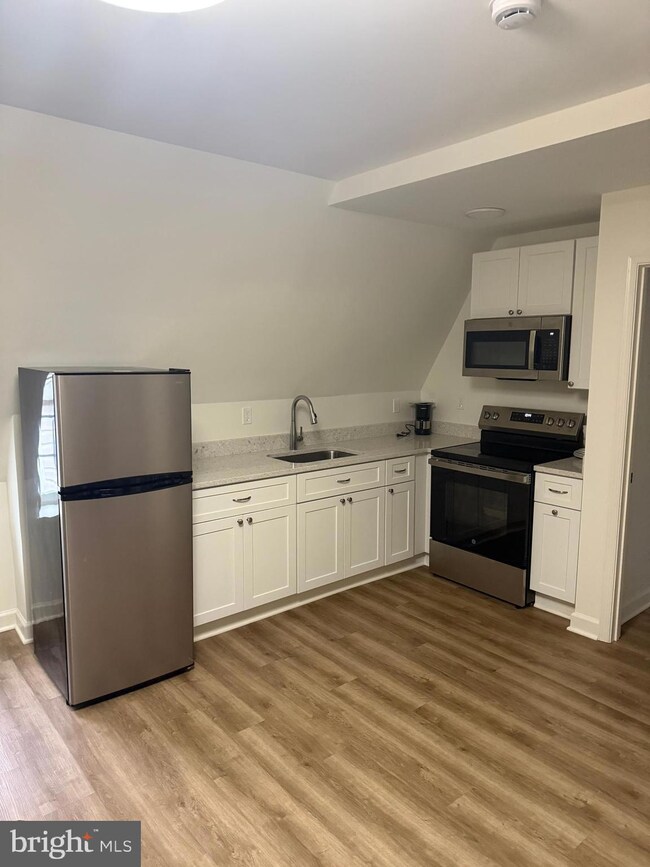 380 Broadview Ave unit 2, Warrenton, VA 20186 - photo 3