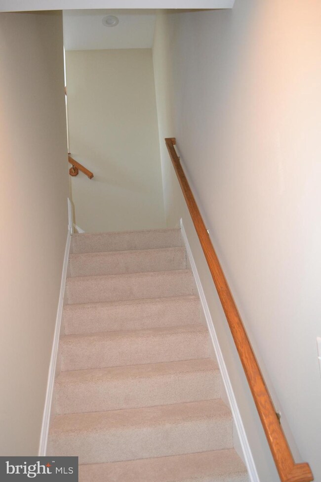 12591 Birkdale Way, Fairfax, VA 22030 - photo 6