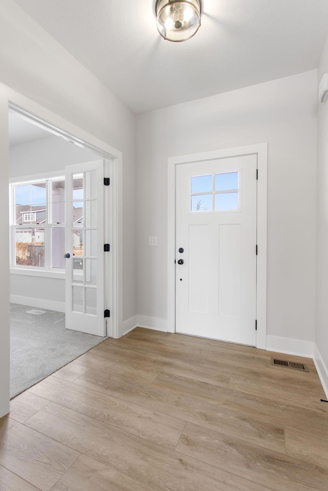17-web-or-mls-1482-eagle-shr-ct