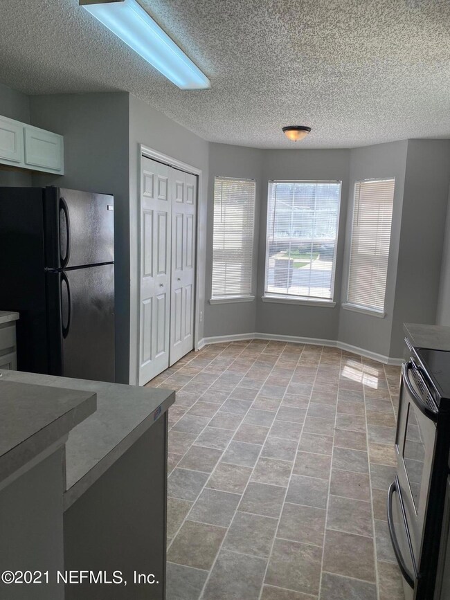 5874 Liska Dr, Jacksonville, FL 32244 - photo 6