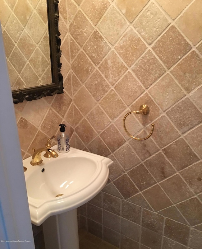 96 Cedar Ave unit 1, Long Branch, NJ 07740 - photo 7