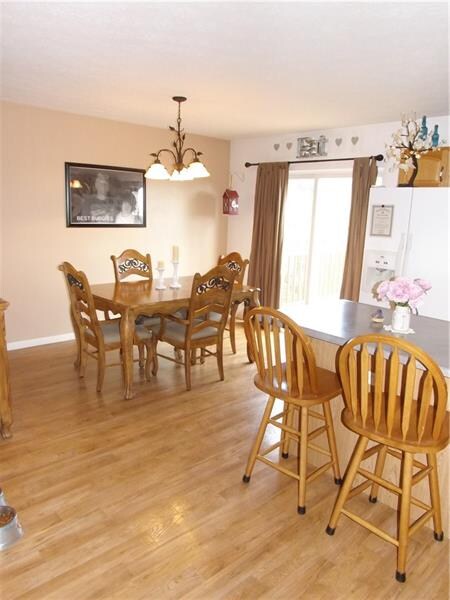 Large kitchen/dining