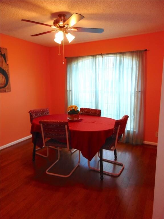 Formal dining room