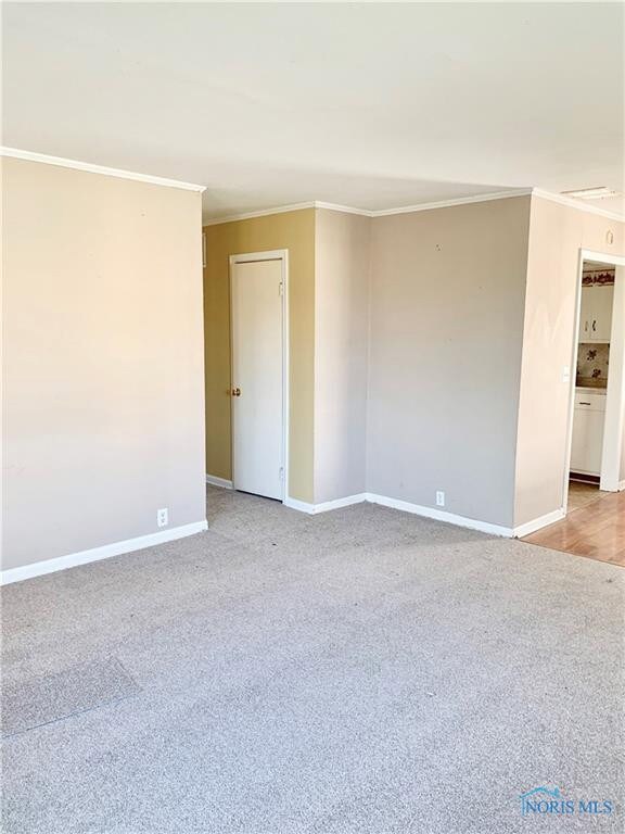 907 E Bryan St, Bryan, OH 43506 - photo 4