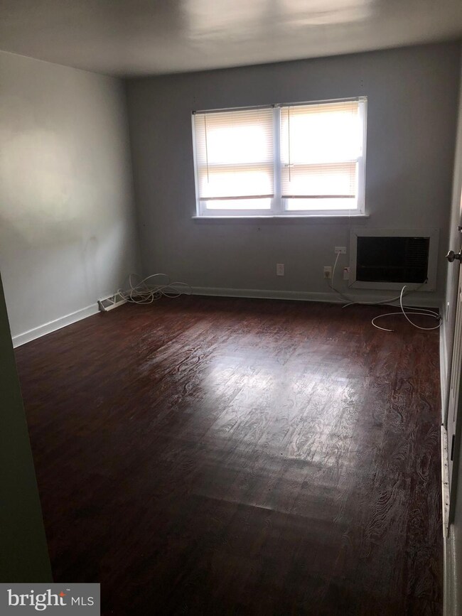 112 Bridge St unit 1, Drexel Hill, PA 19026 - photo 3