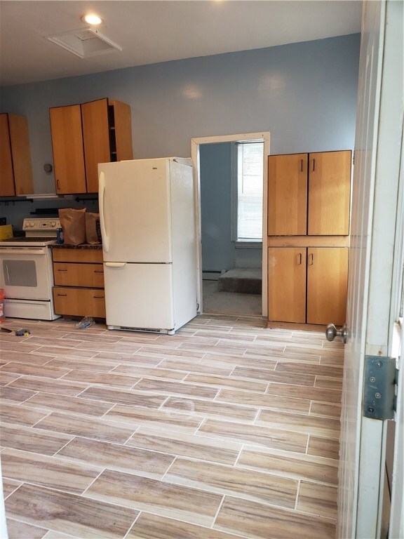 1398 Main St unit R1, West Warwick, RI 02893 - photo 3