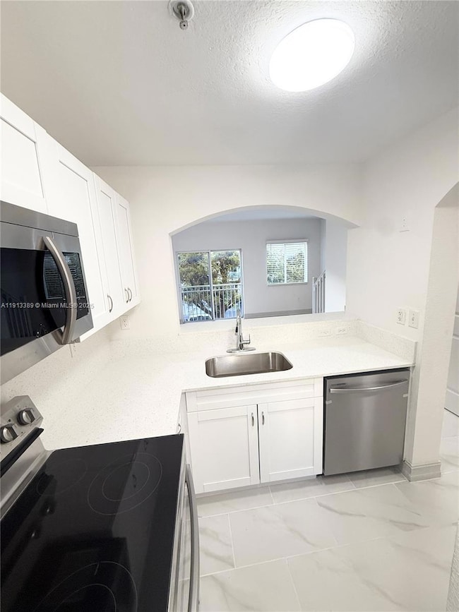 7991 NW 8th St unit 113B, Miami, FL 33126 - photo 2