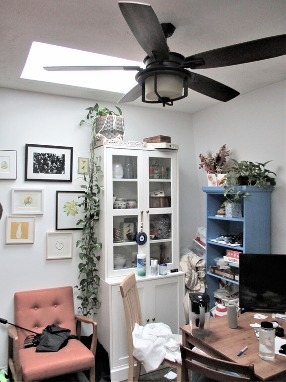 282 Windsor St unit 3, Cambridge, MA 02139 - photo 3