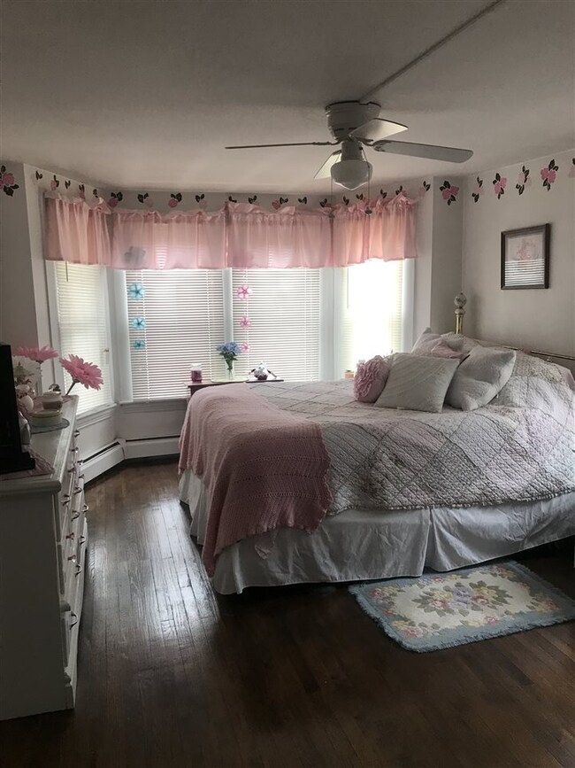 32 Union St, Milford, NH 03055 - photo 4