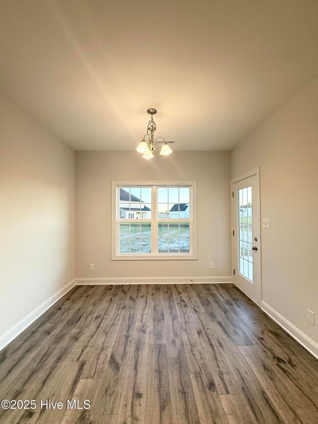 2014 Yellowfin Dr, New Bern, NC 28562 - photo 7