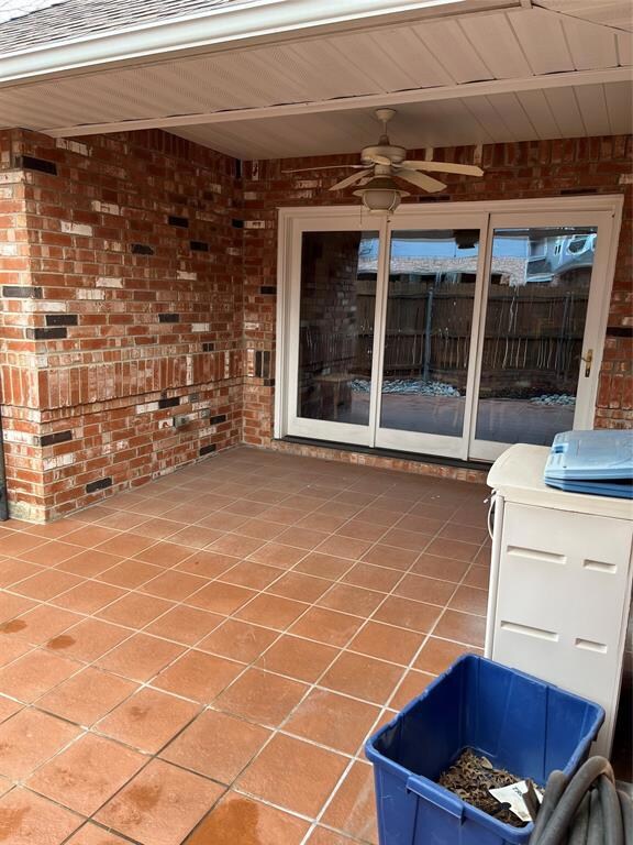 601 Ludo Cir, Hurst, TX 76054 - photo 6