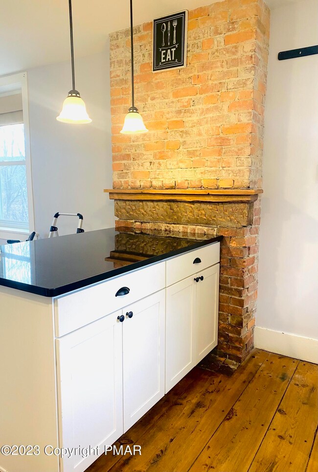 3527 Middle Easton Belmont Pike, Stroudsburg, PA 18360 - photo 5