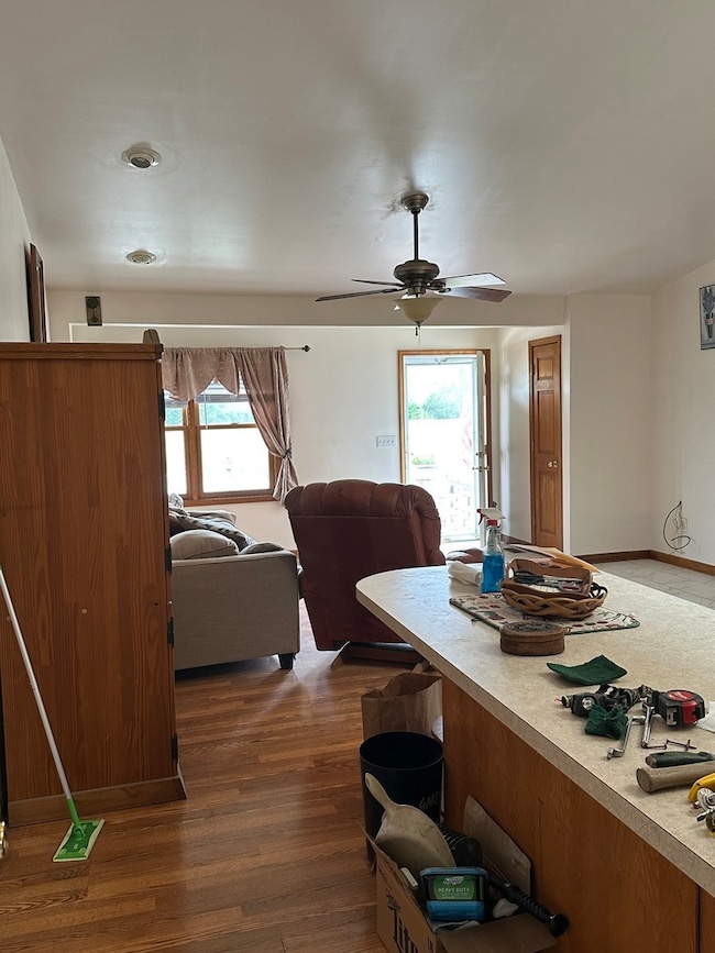 451 Turner Rd, Aurora, IL 60505 - photo 4