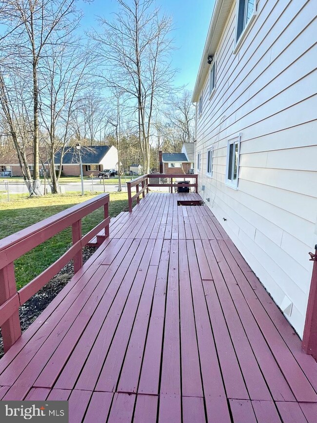 8812 Winterbrook Rd, Randallstown, MD 21133 - photo 7